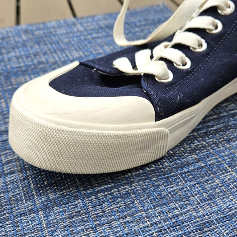 OLD NAVY - navy blue lace up canvas platform sneakers - size 9 - Picture 7 of 9